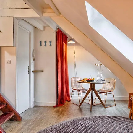 Apartamento La Cime - Duplex Hypercentre, Wi-fi & Restaurant Caen