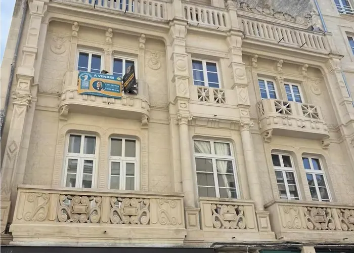 La Cime - Duplex Hypercentre, Wi-fi & Restaurant Lägenhet Caen