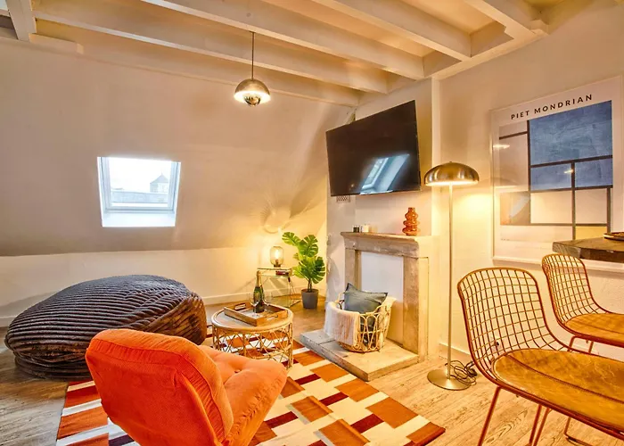 La Cime - Duplex Hypercentre, Wi-fi & Restaurant Lägenhet